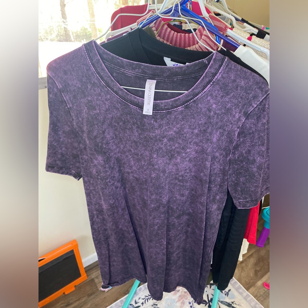 Zenana Outfitters Purple Short Sleeve Tee